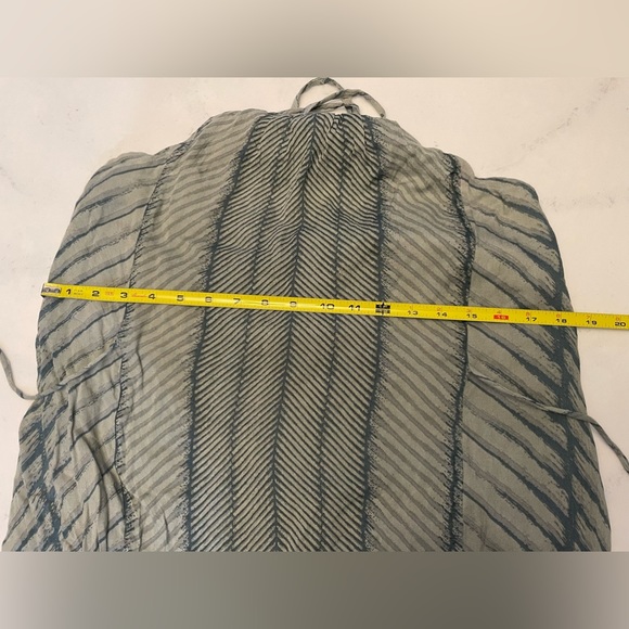 Strapped Sun Dress with tie option. - Picture 5 of 6